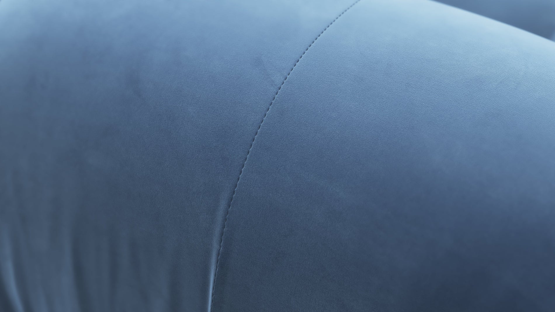 Bellini SectionalAegean Blue Samt