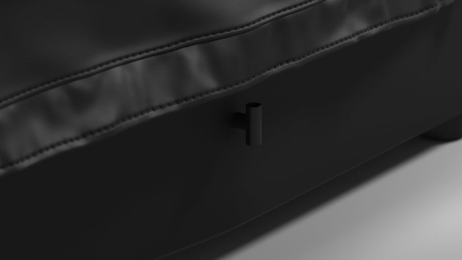 DS 600Black Vegan Leather