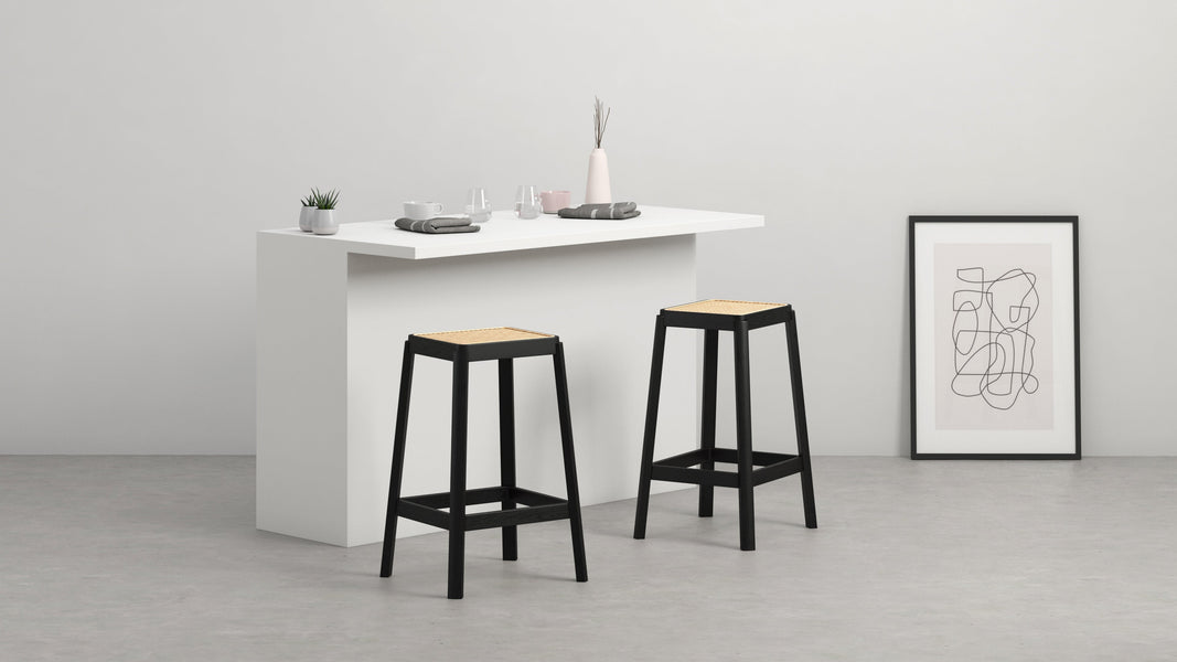 Jeanneret CounterhockerBlack