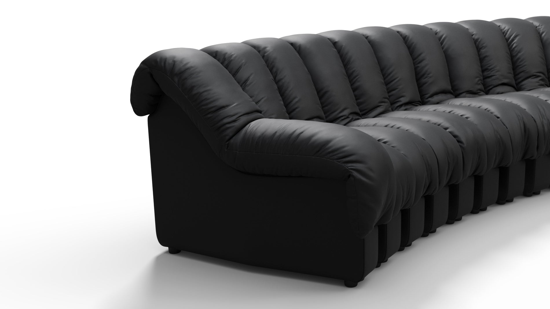 DS 600Black Vegan Leather