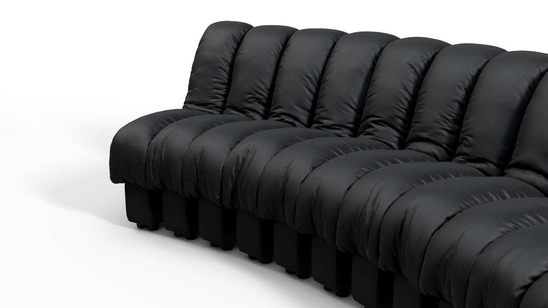 DS 600Black Vegan Leather