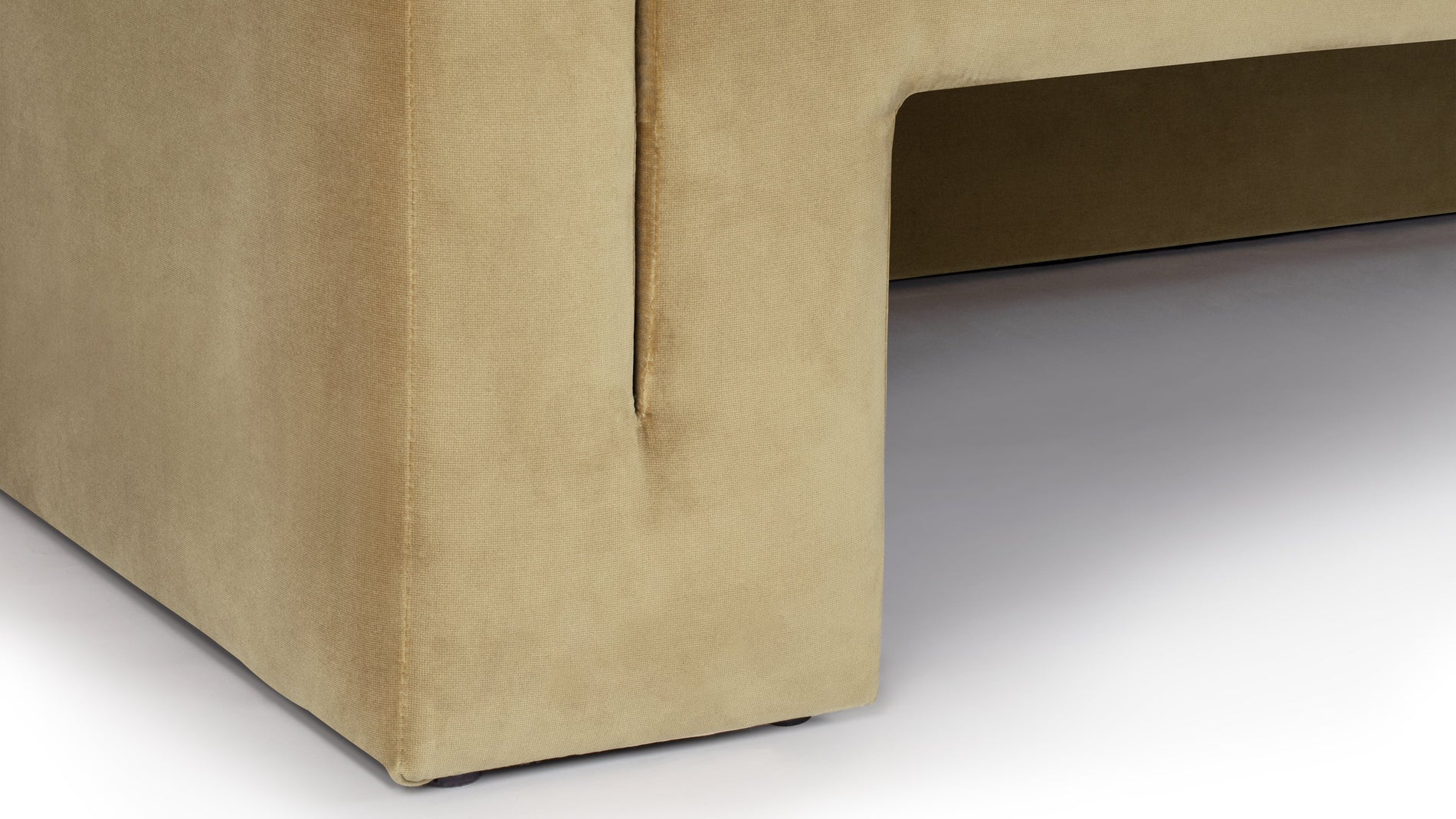 OlsenOlsen - Olsen Three Seater Sofa, Honey Velvet