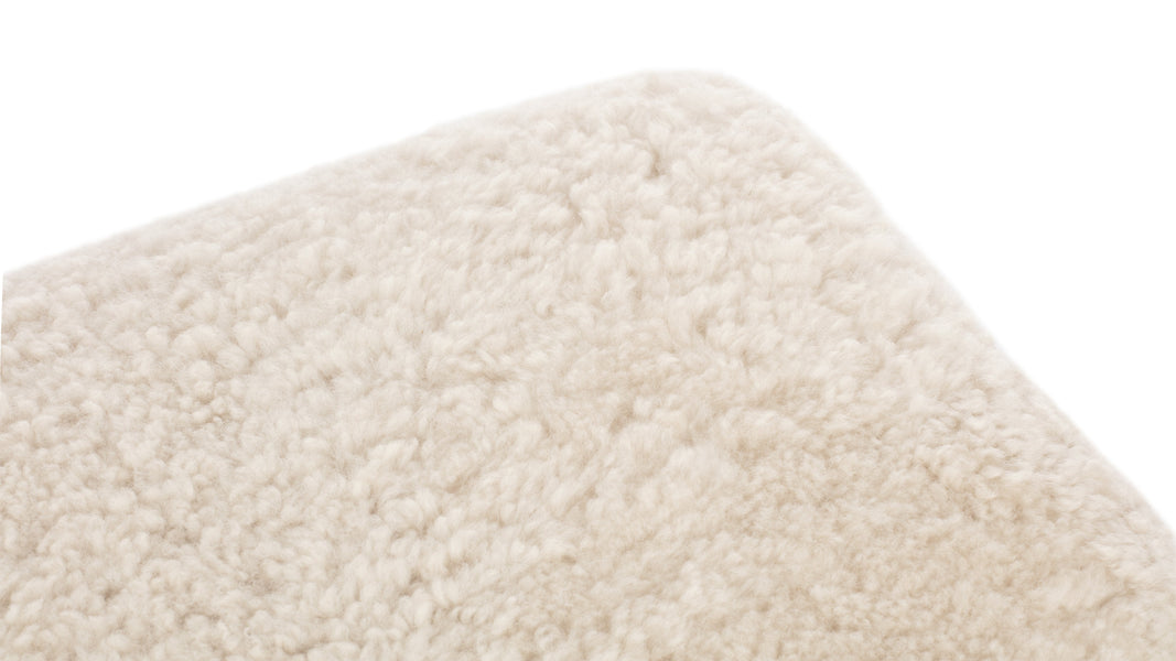 Unavený mužNatural Luxe Sheepskin