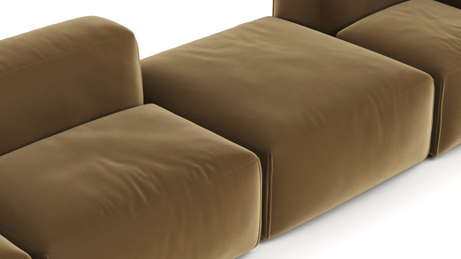 Le MuraOld Gold Velvet