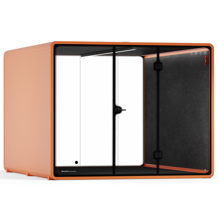 Quell Max - Club HouseOrange / Dark Grey / No Furniture