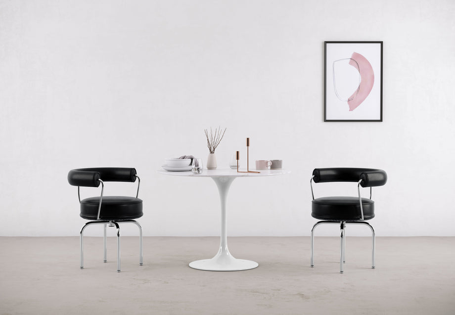 CorbusierCorbusier - Corbusier Swivel Chair, Midnight Black Premium Leather