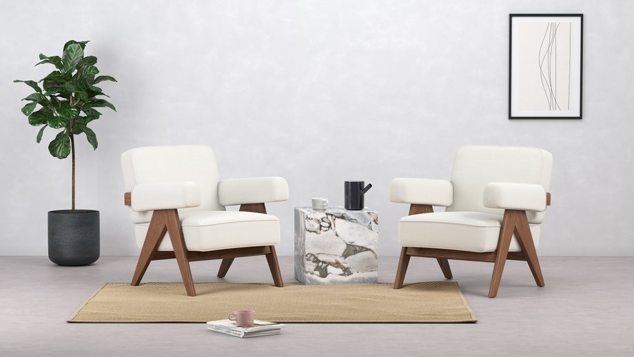 Sillón JeanneretCream Linen