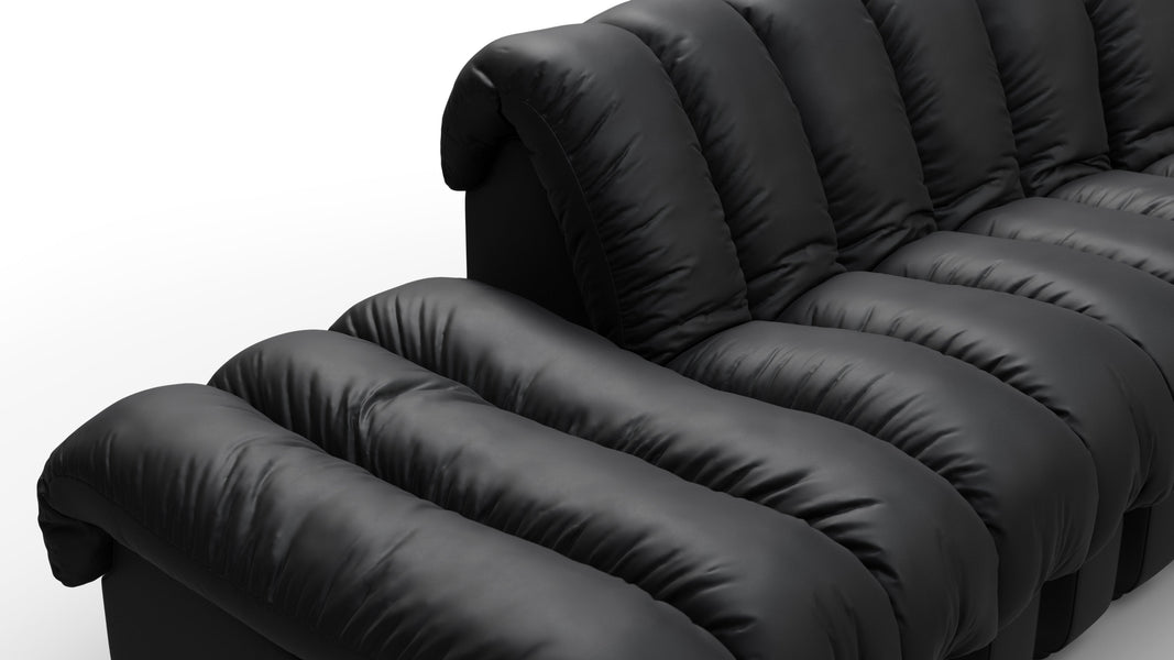 DS 600Black Vegan Leather