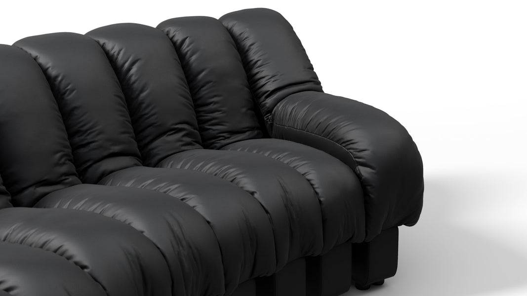 DS 600Black Vegan Leather
