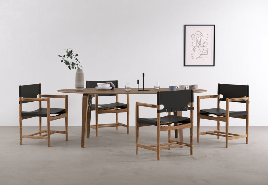 ŠpanělštinaDeep Black Vegan Leather